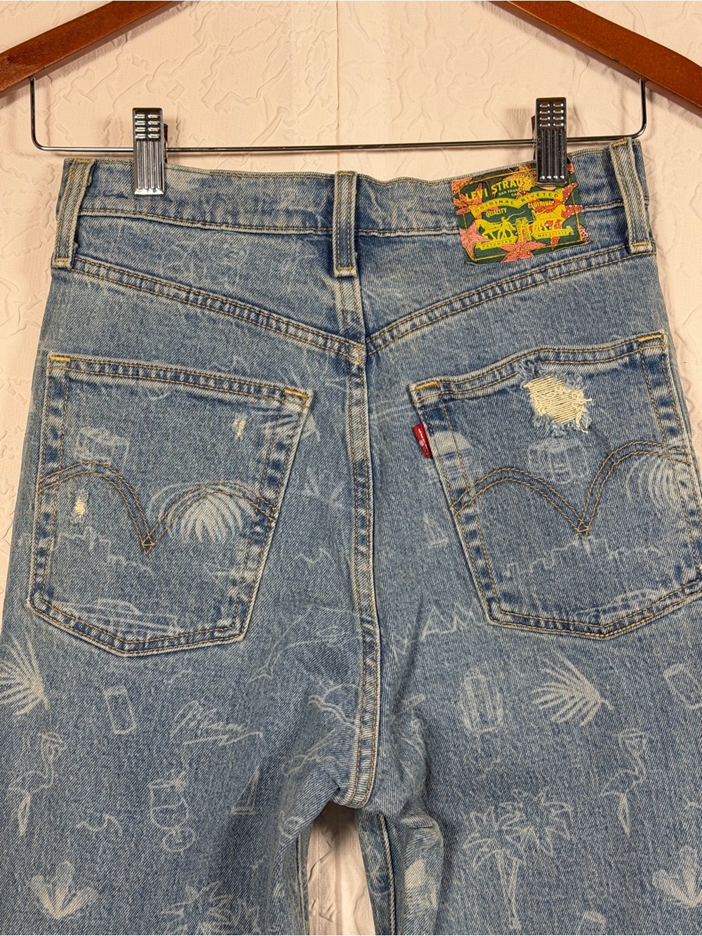 Levi’s Haus Miami Ribcage 72693-0026 Laser Custom Jeans W27 L27 - Picture 10 of 16